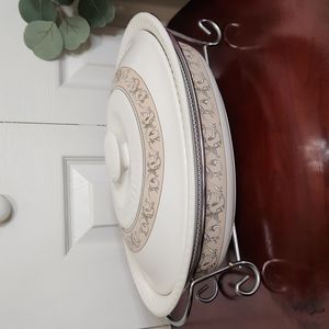 Vintage ceramic serving bowl